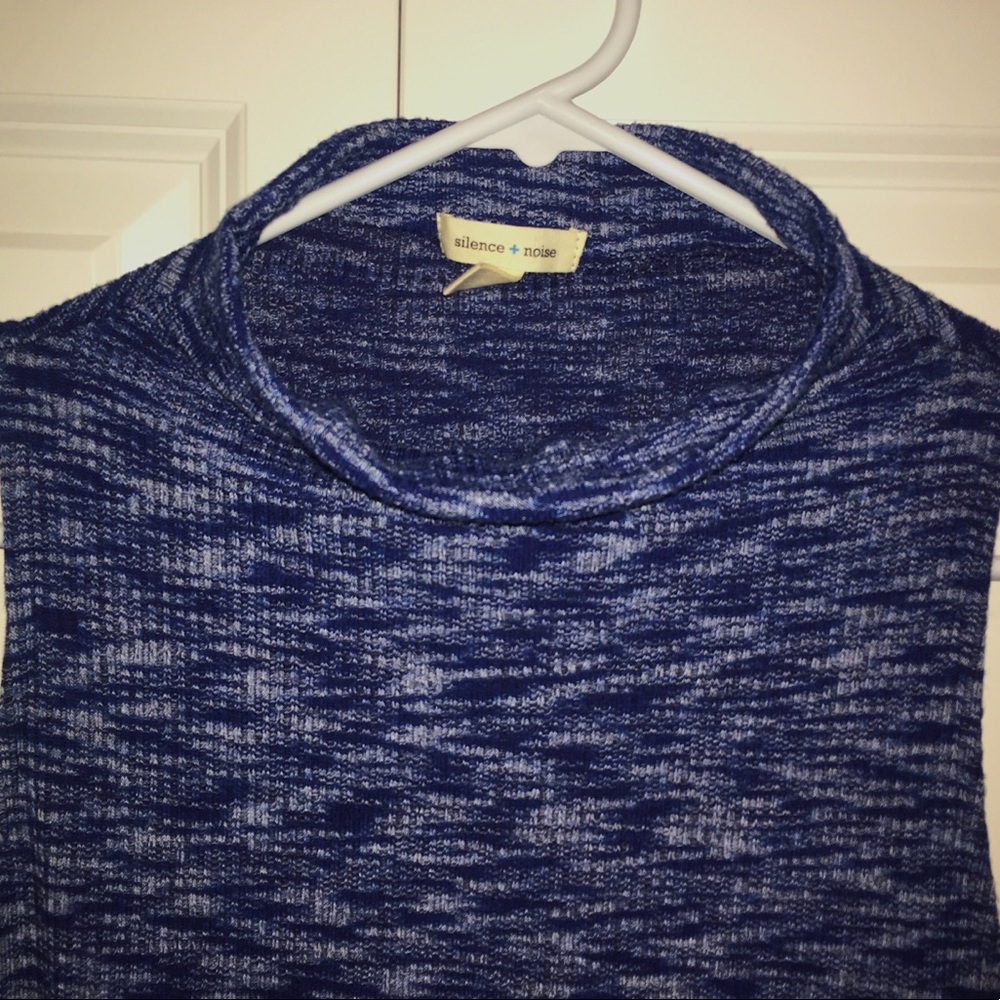 Blue sleeveless dress